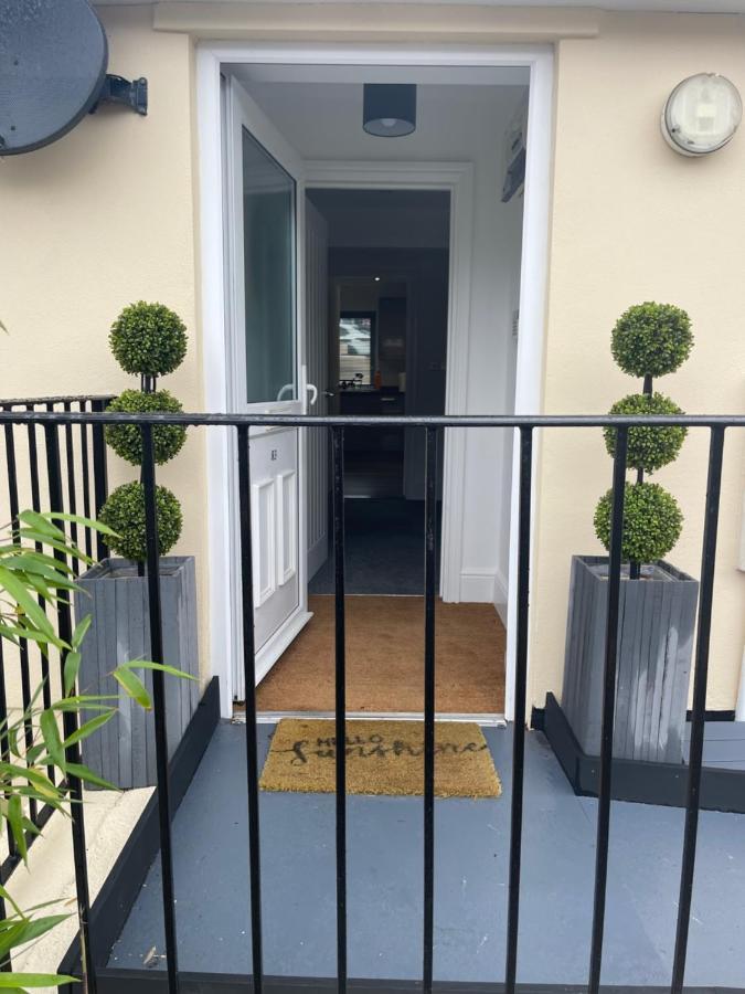 Two Bedroom Detached Modern Bungalow Close To Plymouth Argyle Fc Экстерьер фото
