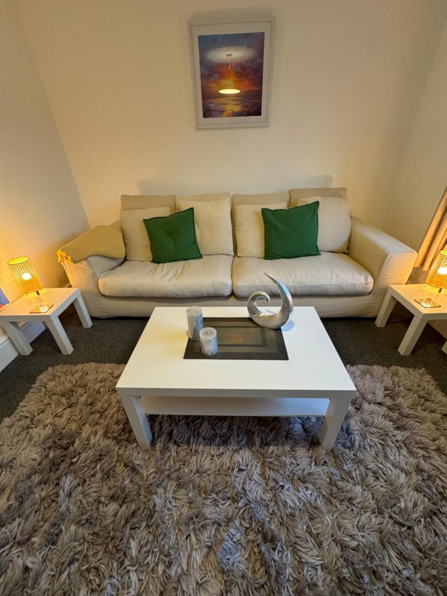 Two Bedroom Detached Modern Bungalow Close To Plymouth Argyle Fc Экстерьер фото